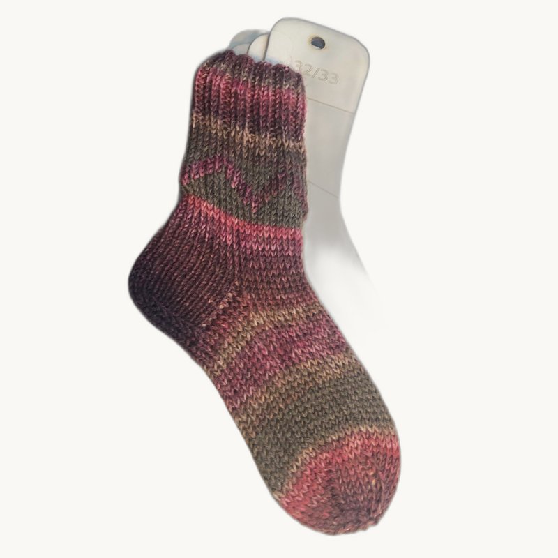 Kuschelige Stricksocken mit feinem Muster - wie von Oma gestrickt